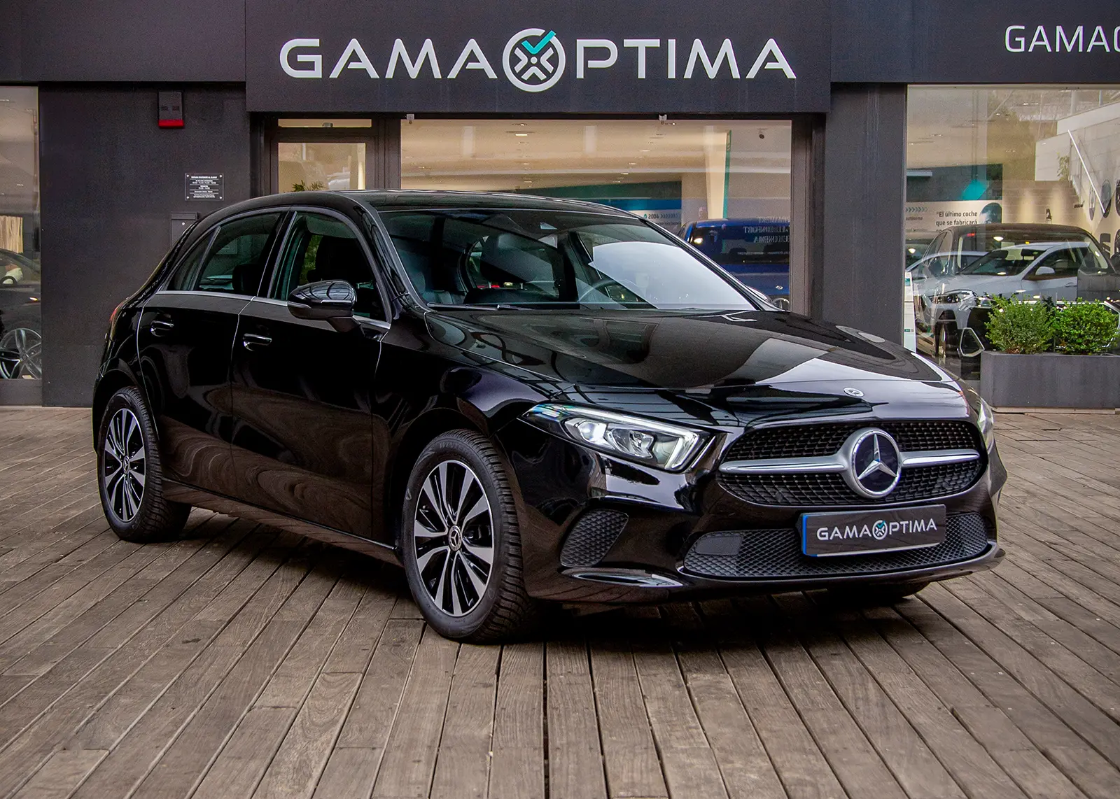 Mercedes Benz Clase A 250e entregado por Gama Óptima